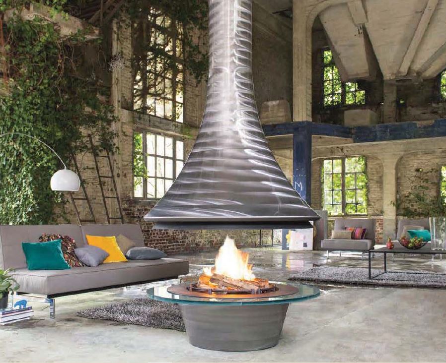Cheminée design rouge JC Bordelet Clarys Vaulcuse